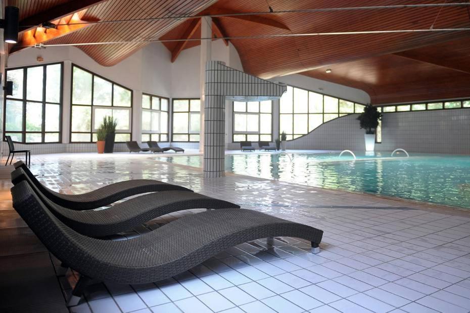 סן ז'אן דה מון Hotel Valdys Thalasso & Spa - Les Pins מראה חיצוני תמונה