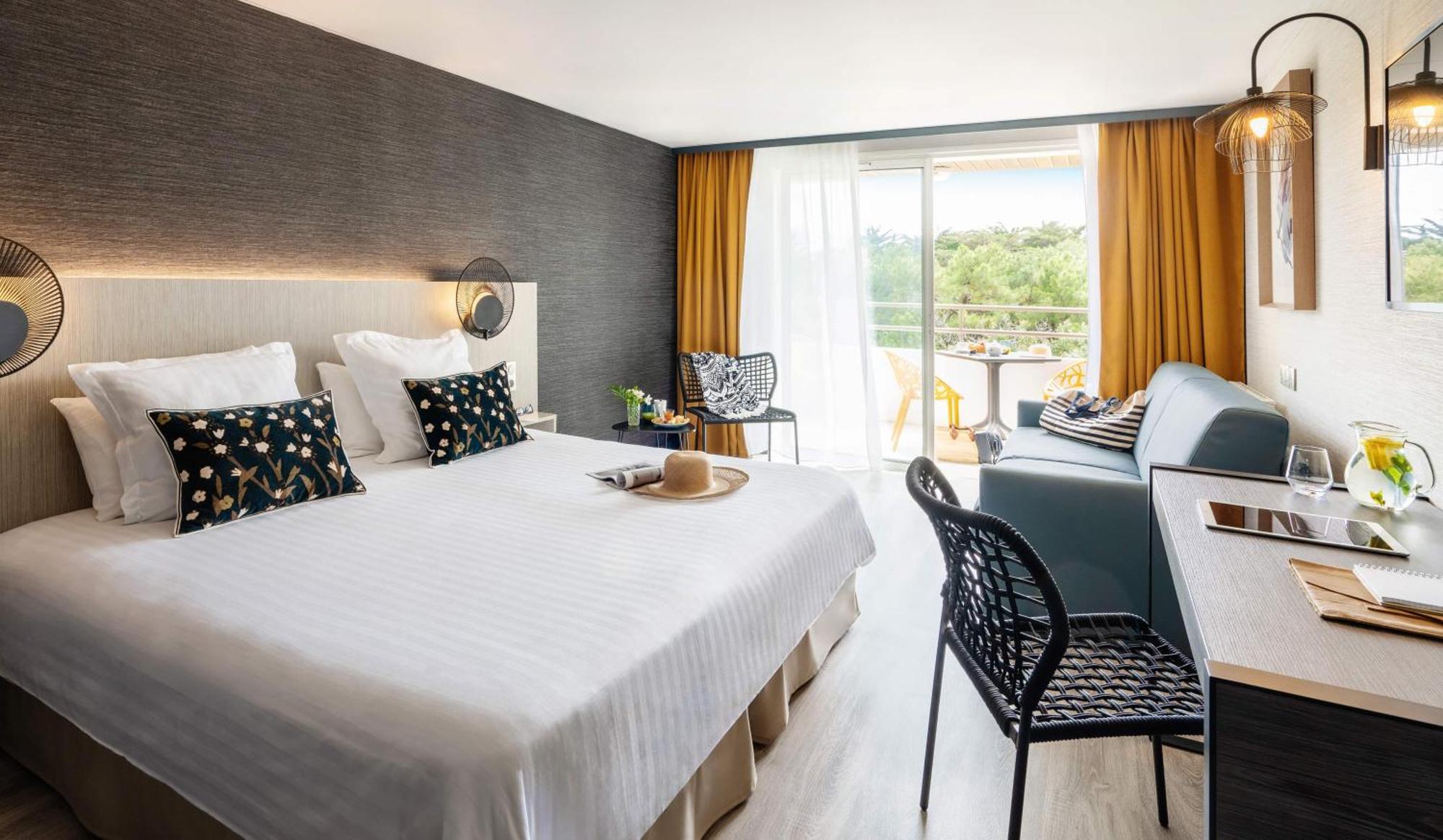 סן ז'אן דה מון Hotel Valdys Thalasso & Spa - Les Pins מראה חיצוני תמונה